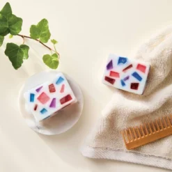 Make - Your - Own Soap Craft Kit - Mondo Llama™