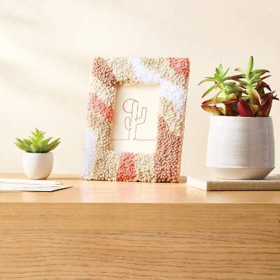 Punch Needle Frame Craft Kit - Mondo Llama™ 1 Punch Needle Frame Craft Kit - Mondo Llama™